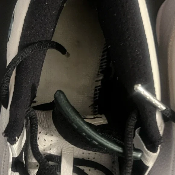 Jordan White and Black High-Top Sneakers with Leather Overlays - Picture 11 of 12